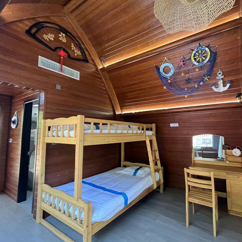 Prefabrikovaná drevená búdka Prefabrikovaná drevená búdka