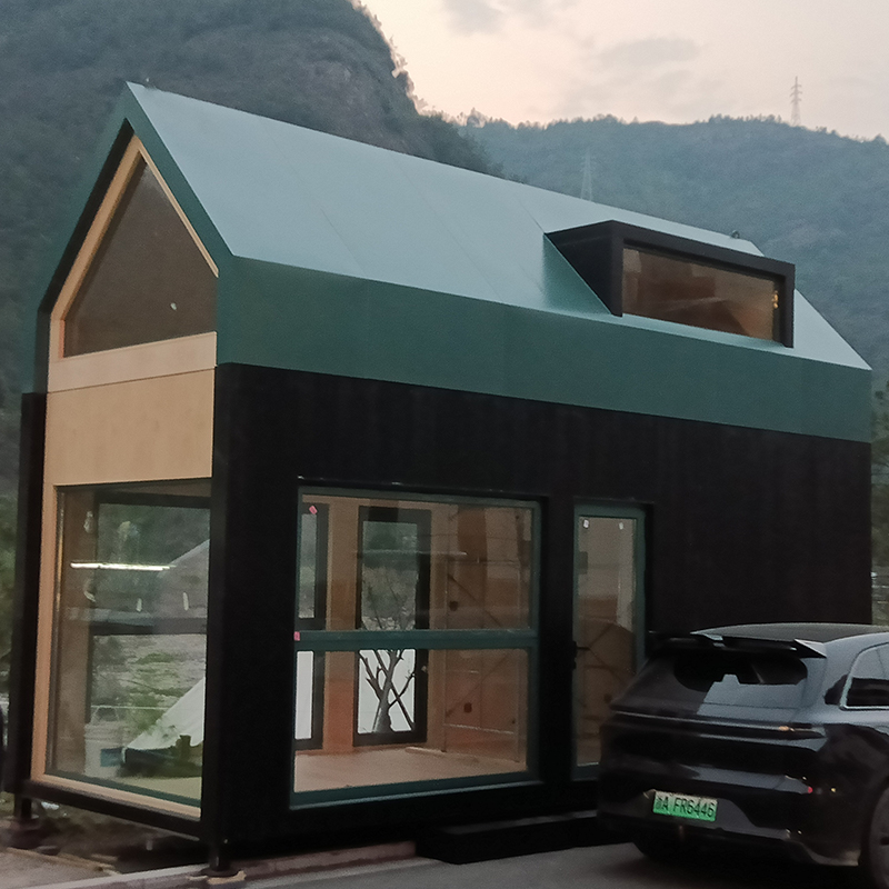 Prefabrikovaný drevený dovolenkový dom